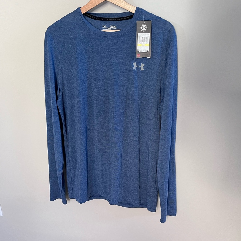 Under Armour Men's Blue Long Sleeve‎ Shirt Tiny Flaw